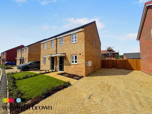 Martingale Drive, Clacton On Sea CO15, 2 bed property to rent, £1,425 pcm | PrimeLocation