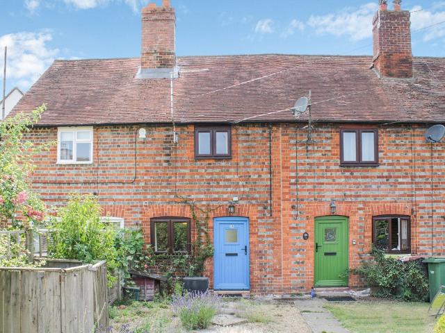 Martins Lane, Dorchester On Thames OX10, 2 bed cottage to rent, £1,300 pcm | PrimeLocation