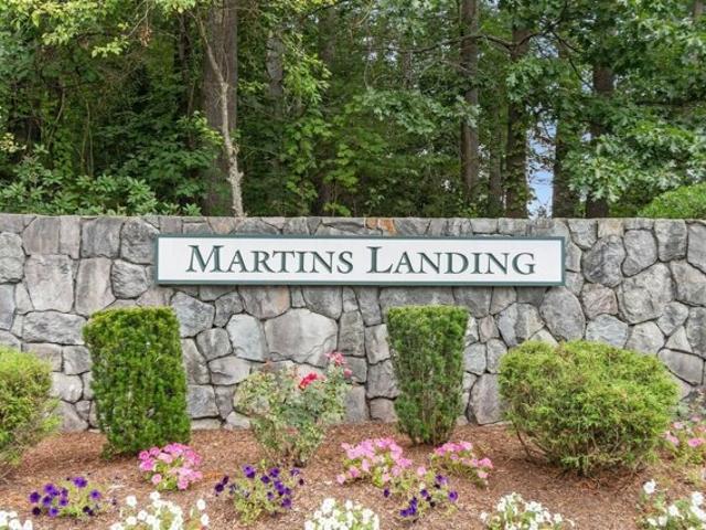Martins Lndg Apt,north Reading, Condo For Sale