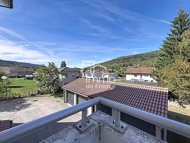 Martignat 01100 Achat / Vente appartement 3 pièces t3 balcon parking