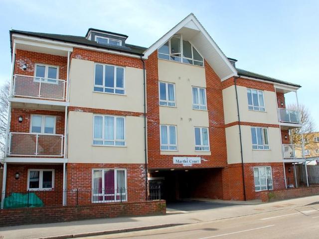 Coulsdon Road 1 bed apartment to rent £1,325 pcm £306 pw
