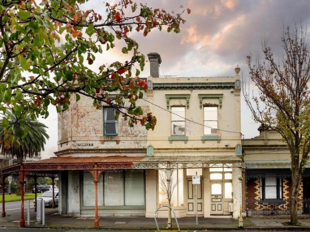 Marvellous c1890 double storey residence in a prominent former shopfront
