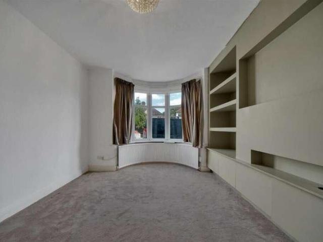 Marvels Lane, Grove, SE12