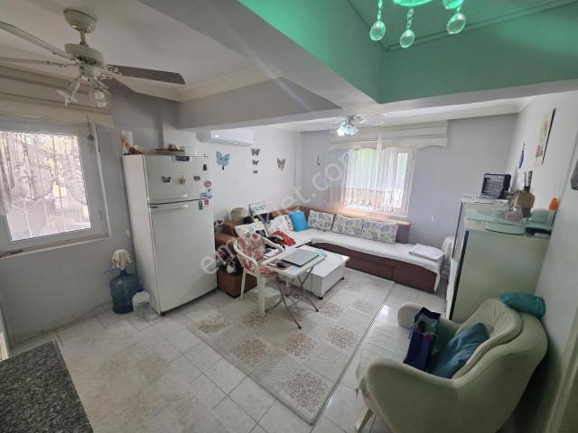 Marvera' Dan Marmariste Satılık 1+1 Bahçe Kullanımlı 1+1 Daire