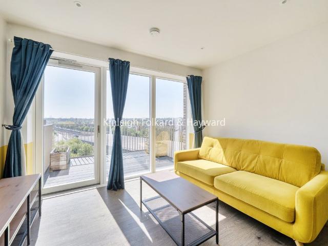 Mary Neuner Road, Crouch End, London N8, 2 bed flat to rent, £2,400 pcm | PrimeLocation