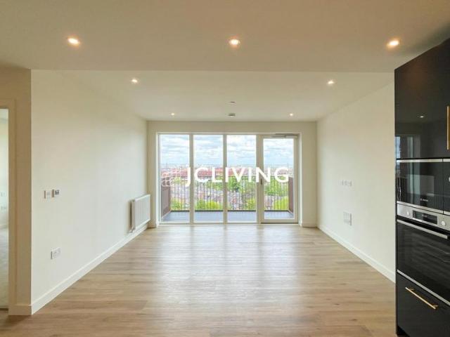 Mary Neuner Road, London 1 bed flat to rent £2,102 pcm £485 pw