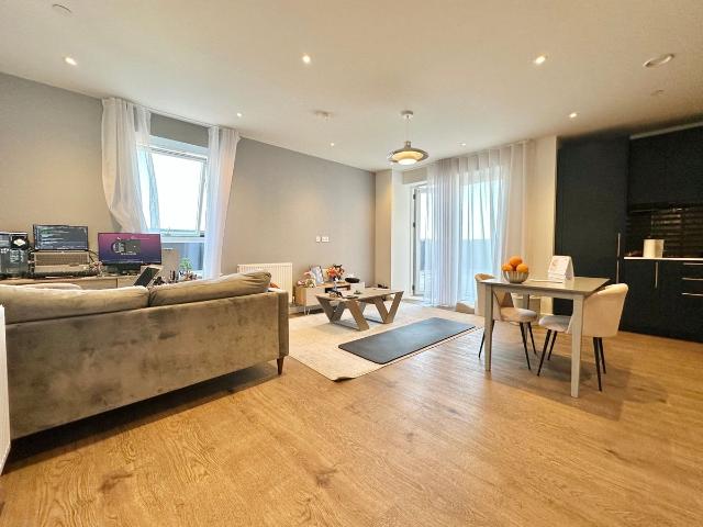 Mary Neuner Road, London N8, 1 bed flat to rent, £2,167 pcm | PrimeLocation