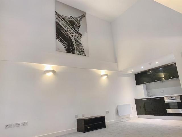 Mary Ann Street, Birmingham B3 2 bed flat to rent £1,475 pcm £340 pw