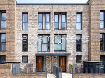 Mary Rose Square, London SE16, 4 bed terraced house to rent, £3,995 pcm | PrimeLocation