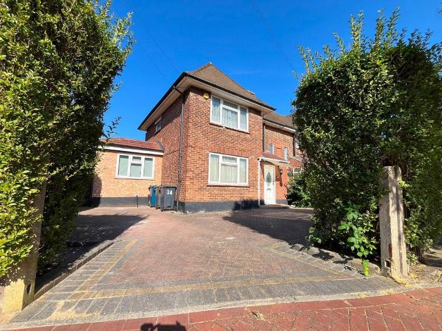 Maryatt Avenue, Harrow HA2 4 bed semi detached house to rent £3,200 pcm £738 pw