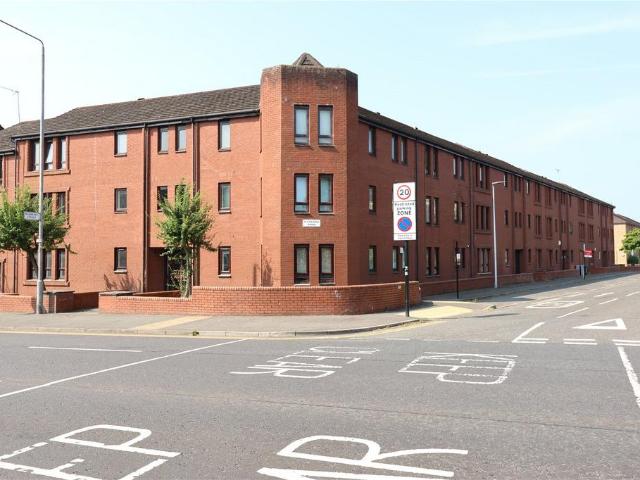 Maryhill Road, Glasgow, G20 2 bed apartment to rent £1,095 pcm £253 pw