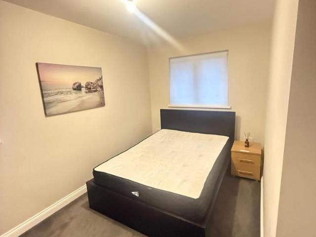 Maryland Street, London E15 1 bed in a house share to rent £1,150 pcm £265 pw