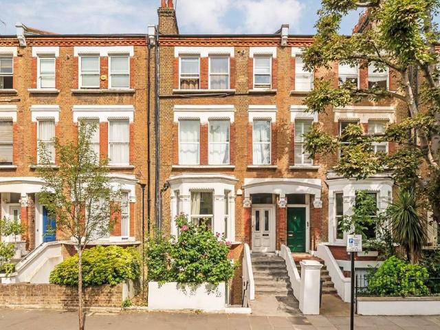 Marylands Road, London W9 2 bed flat to rent £3,400 pcm £785 pw