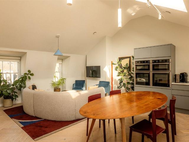 Marylebone Lane, Marylebone W1U, 3 bed flat to rent, £21,667 pcm | PrimeLocation