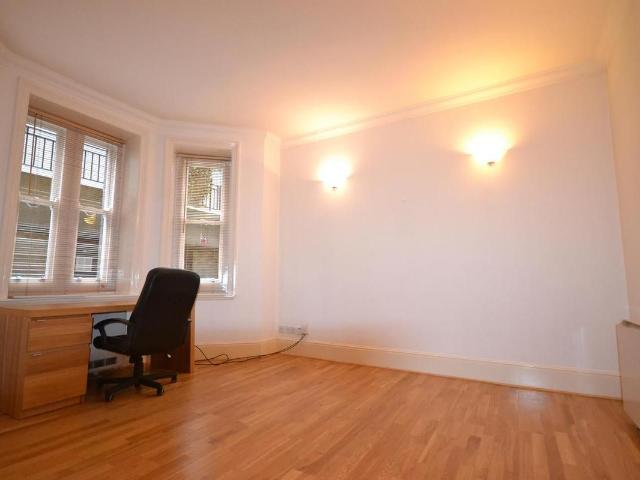 Marylebone Road, London NW1, 1 bed flat to rent, £2,350 pcm | PrimeLocation