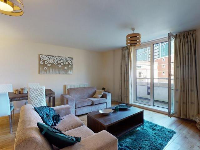 Mary's Court, 4 Palgrave Gardens, London, NW1 6EW, United Kingdom | 3 bed apartment for rent #138311809 | Rentberry