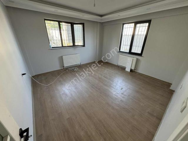 Maraşal Fevzi Çakmak Mah. Kiralık 2+1 110m2 Giriş Kat