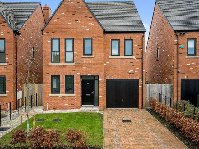 Mara Drive, Northwich CW8, 4 bed detached house to rent, £1,360 pcm | PrimeLocation