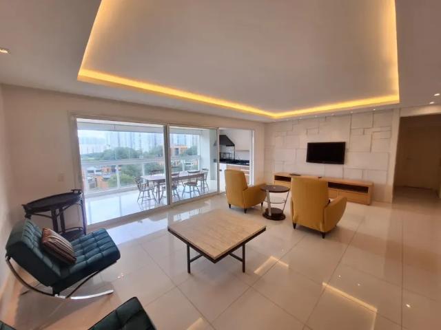 Maravilho apartamento com ótima localização em Alphaville, 3 suítes, varanda gourmet + 3 vagas