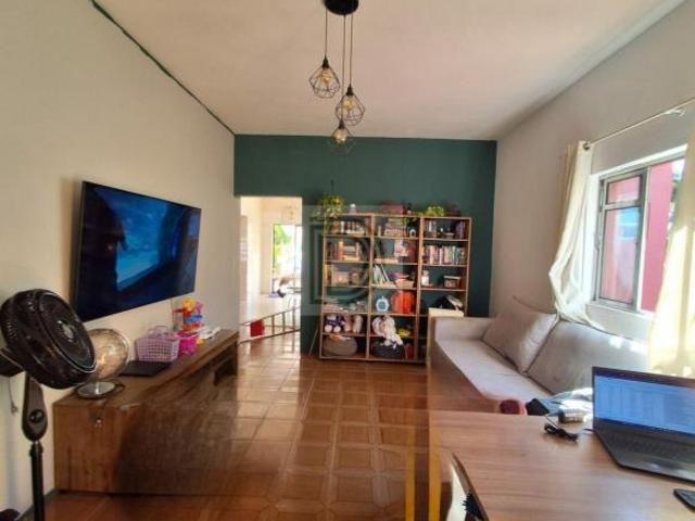 Maravilhosa casa na Vila Sônia a 500m do metrô | 2 casas no mesmo terreno