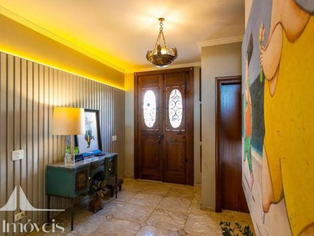 MARAVILHOSA CASA, VISTA EM ALPHAVILLE, 4 SUÍTES, MUITO ESPAÇO E CONFORTO