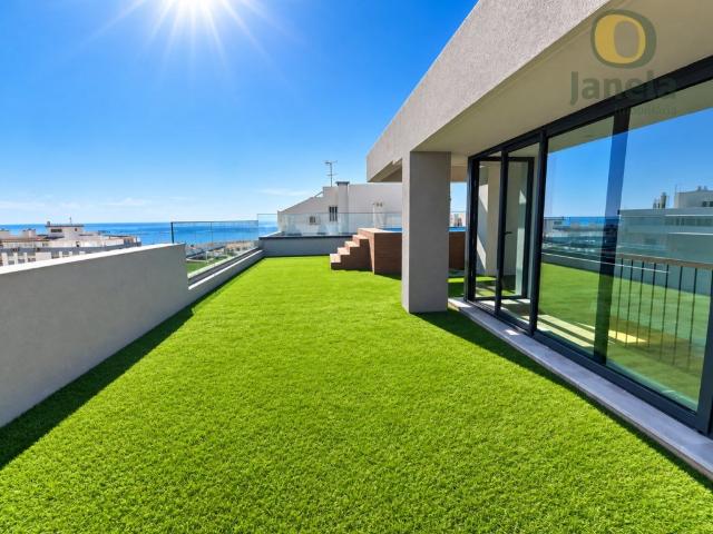 Maravilhosa Penthouse com 351,75 m2, com PISCINA PRIVADA e V. 351m² Faro Sé e São Pedro