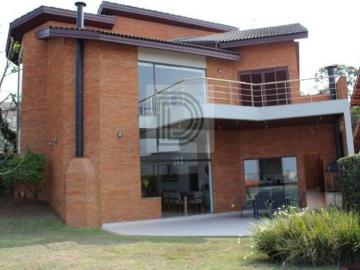 Maravilhosa residência no Parque dos Príncipes, terreno com 563m²