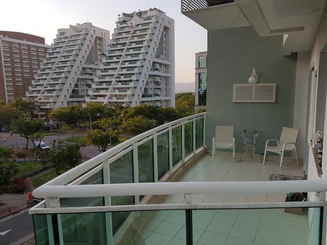 Maravilhoso apartamento no melhor da granja viana, viva o conforto
