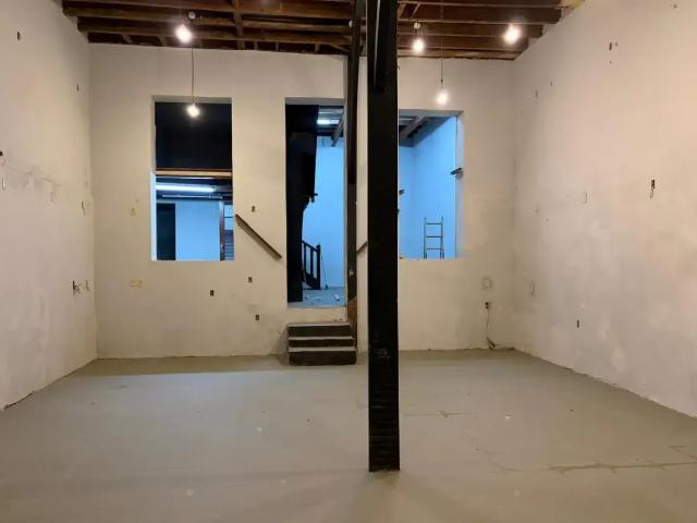 Maravilhoso Sobrado de 326 m² no Flamengo com muito potencial