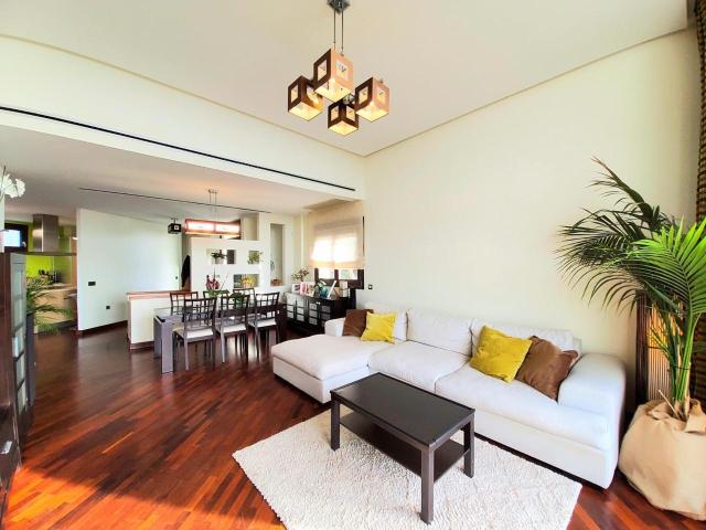 Maravillosa Villa De Estilo Contemporaneo Con Jardin, Piscin. 277m² San enrique