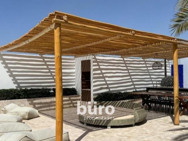 Maravillosa casa de playa en venta condominio oasis paracas