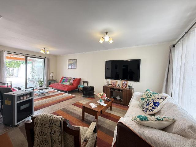 MARAVILLOSA CASA EN VENTA 6D 4B 5E CON PISCINA EN SAN MIGUEL