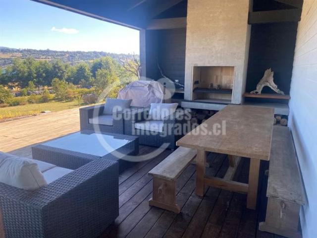 Maravillosa casa Panguipulli, condominio, 5 dorm, estar, FM | 5 dormitorios por 16000.00 en Panguipulli