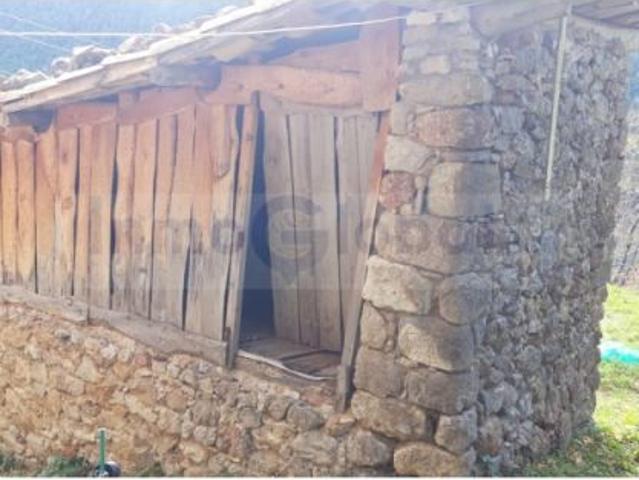 Maravillosa masía para reformar a la venta en zona L´Espà Saldes