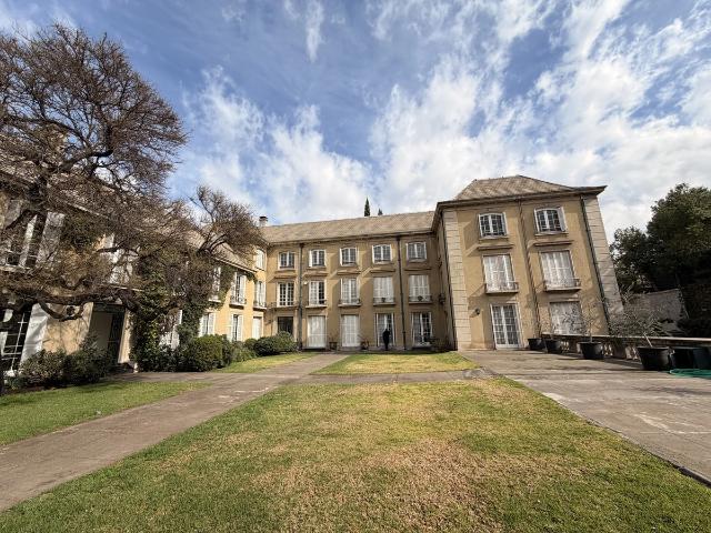 Maravilloso triplex en gertrudis echenique