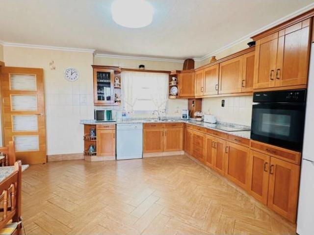 Maravilloso apartamento amplio y luminoso 145 m2 3ª planta con gran balcón, en pleno centro, ¡y