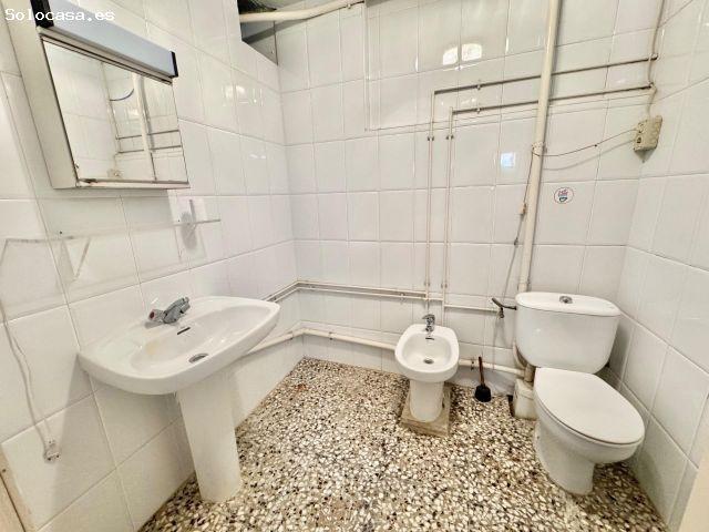 MARAVILLOSO CHALET EN EL CENTRO DE REDOVAN, PARA ENTRAR A VIVIR ¡VISITELO SIN COMPROMISO!
