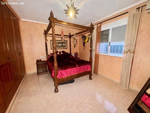 MARAVILLOSO CHALET EN EL RAIGUERO DE BONANZA CON PISCINA PRIVADA, ZONA DE BARBACOA CON ESPACIO AMPLI