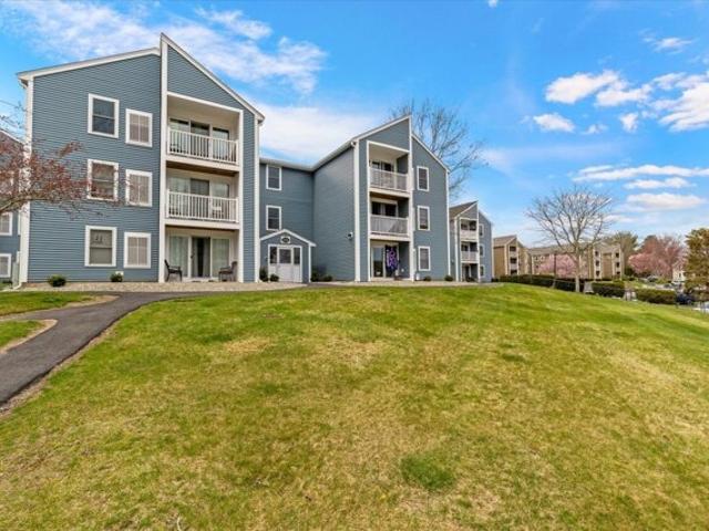 Marc Dr Apt B, Plymouth, Condo For Sale