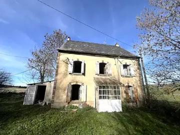 Marcenat 15190 Achat / Vente maison 6 pièces t6