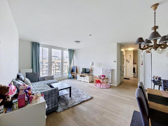 Marcel Thiry: beautiful 2 bedroom apartment + terrace
