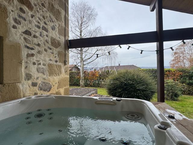 MARCELLAZ ALBANAIS, jolie maison de charme