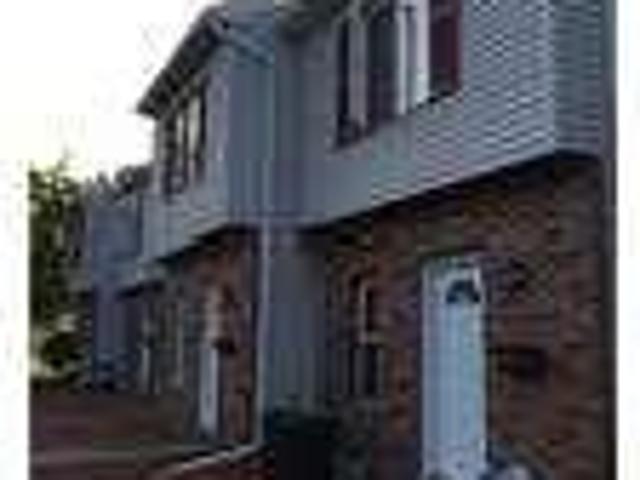 Marcellus superb Apartment nearby fine dining. Parking Available!