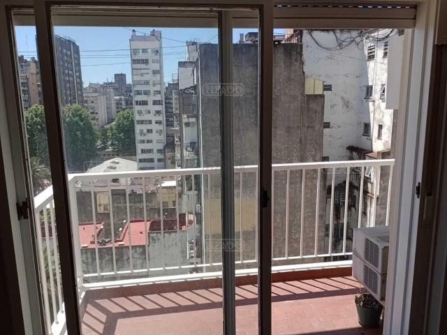 Marcelo T. de Alvear 2300 |LAR2086