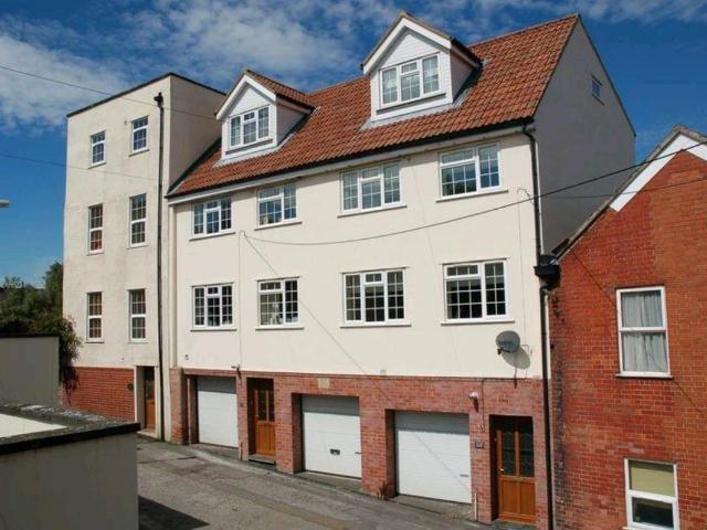 March House, Back Lane, Pill BS20, 3 bed property to rent, £1,500 pcm | PrimeLocation