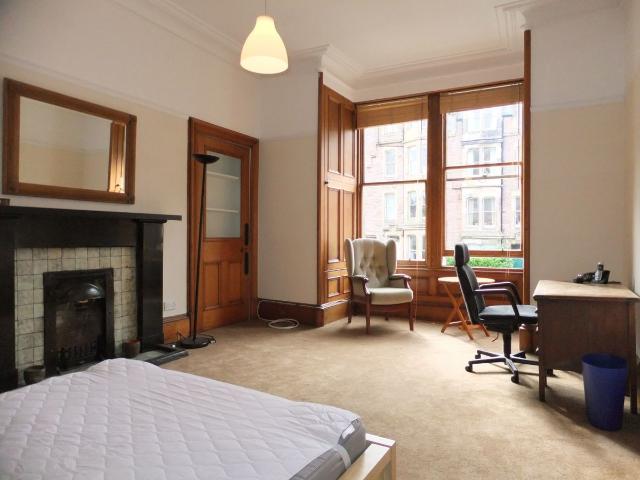 Marchmont Road, Marchmont, Edinburgh EH9, 3 bed flat to rent, £2,400 pcm | PrimeLocation