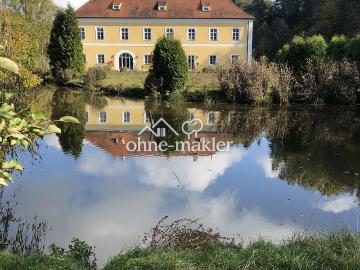 Märchenhaftes Wohnen im Wasserschloss