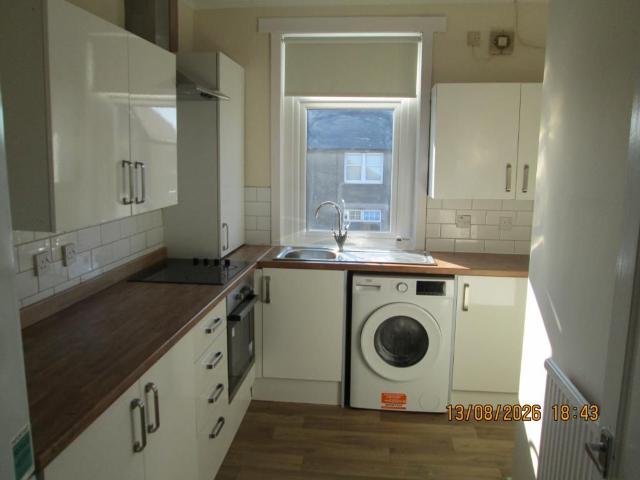 Marchfield Quadrant, Ayr KA8, 2 bed terraced house to rent, £650 pcm | PrimeLocation