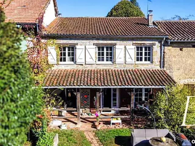 Marciac 32230 Achat / Vente maison 8 pièces t8 terrasse parking