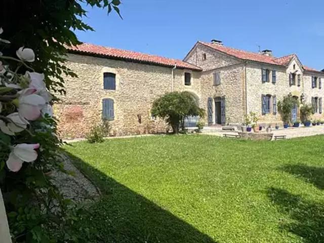 Marciac 32230 Achat / Vente maison 8 pièces t8 jardin terrasse